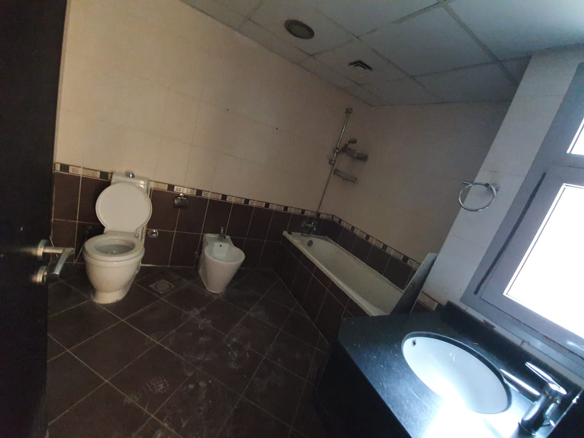 Chiller Free 3.Bhk 60k With All Master Room Maide Big Hal Balcony